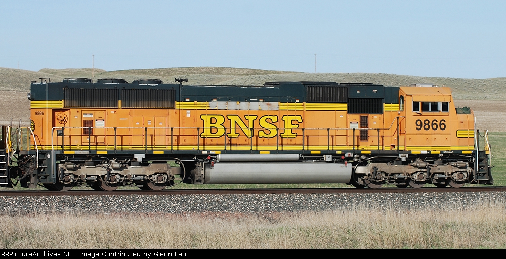 BNSF 9866